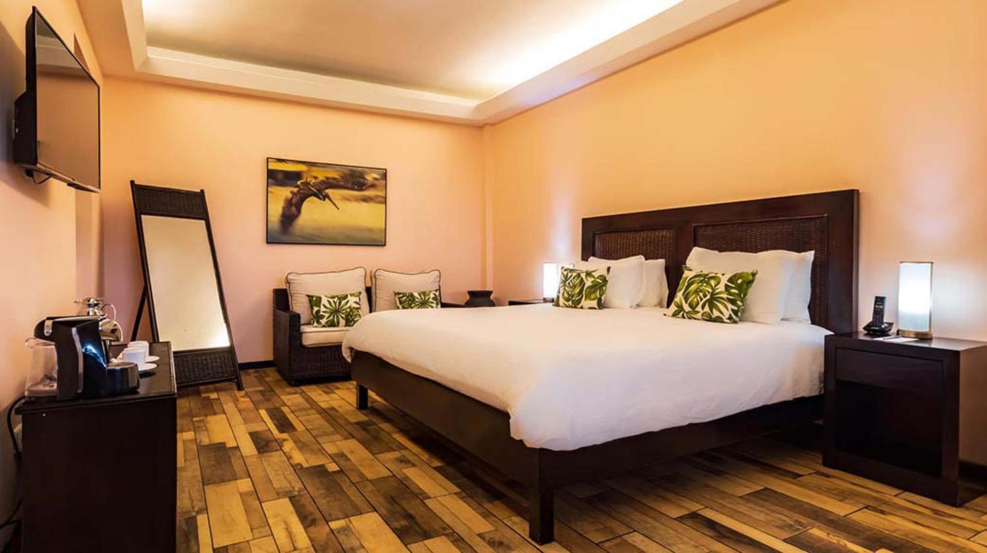 Gaia Collection Hotels 曼努埃尔安东尼奥 外观 照片
